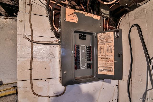 81 Blaine Avenue, Buffalo, NY 14208