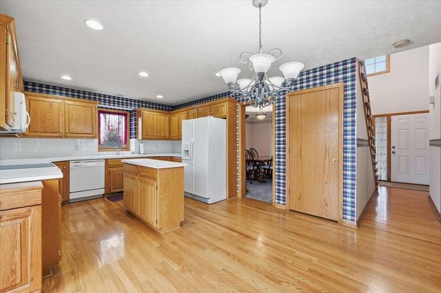 100 DODDS Circle, Council Bluffs, IA 51503