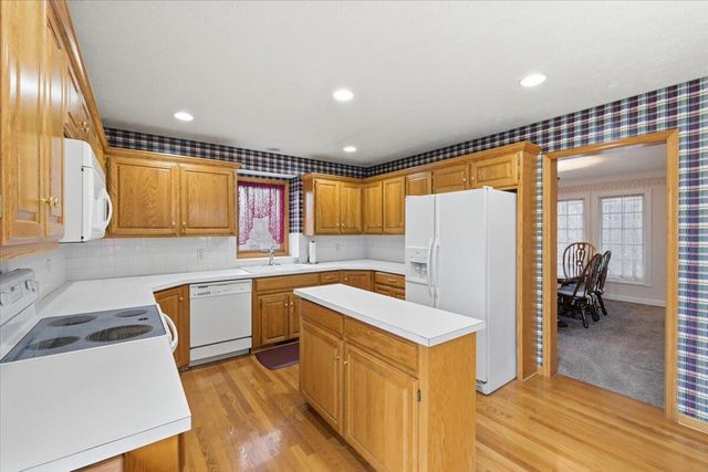 100 DODDS Circle, Council Bluffs, IA 51503