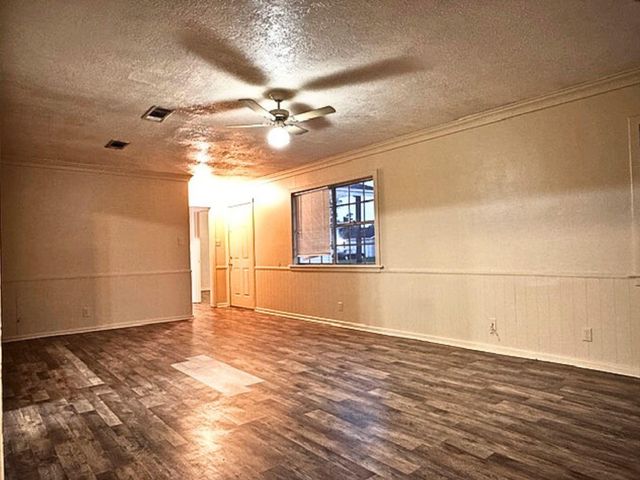 4960 Beaumont Drive, Beaumont, TX 77708