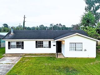 4960 Beaumont Drive, Beaumont, TX 77708