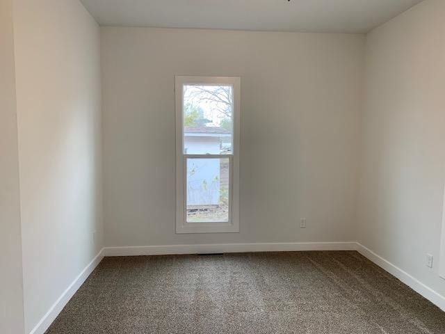 608 N Concord St, Minneapolis, KS 67467