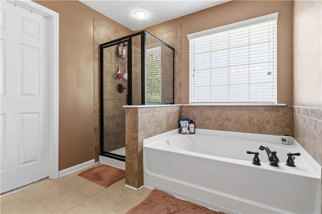 2050 Rolling Rock Court, Lithia Springs, GA 30122
