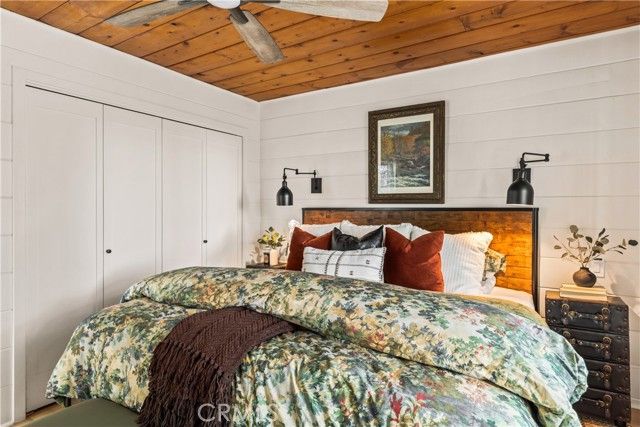 1149 Scenic Wy, Rimforest, CA 92378