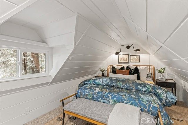 1149 Scenic Wy, Rimforest, CA 92378