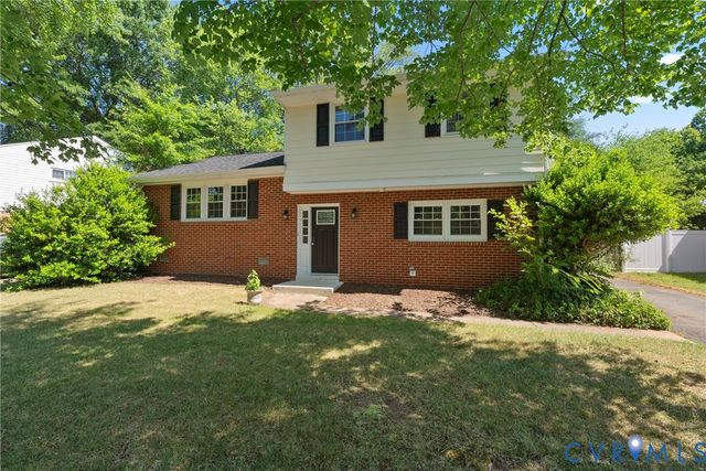 8022 Langley Dr, Glen Allen, VA 23060