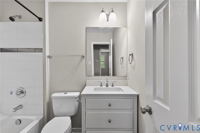 8022 Langley Dr, Glen Allen, VA 23060