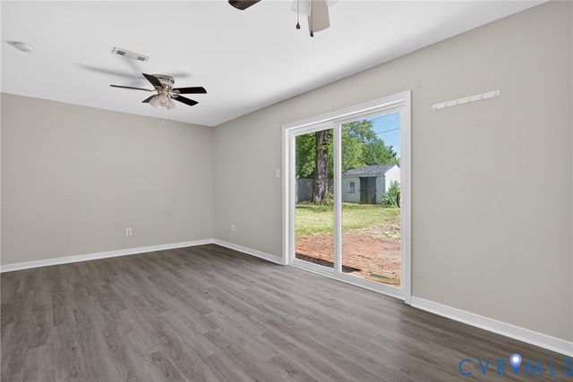 8022 Langley Dr, Glen Allen, VA 23060