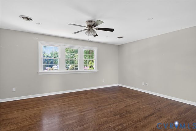 8022 Langley Dr, Glen Allen, VA 23060