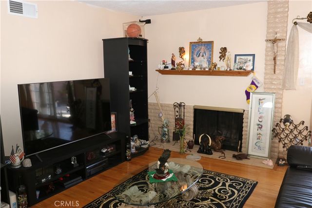 1467 W Roberta, Fullerton, CA 92833