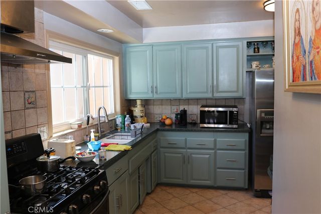 1467 W Roberta, Fullerton, CA 92833