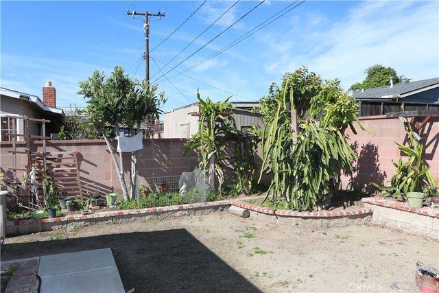 1467 W Roberta, Fullerton, CA 92833