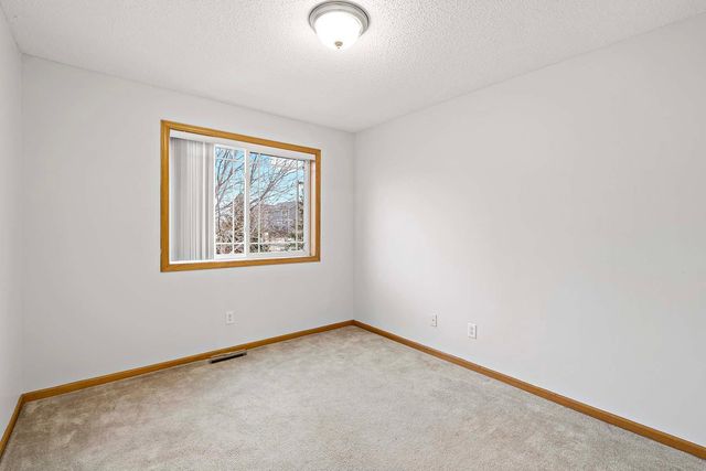 557 French Lane, Dundas, MN 55019