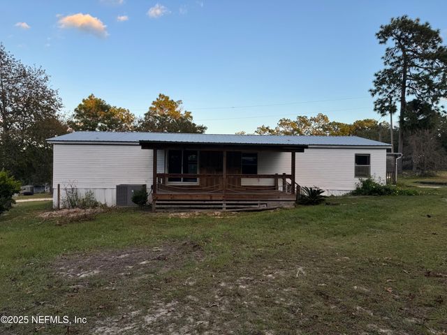 323 INCLINE Road, Satsuma, FL 32189
