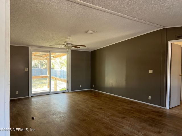 323 INCLINE Road, Satsuma, FL 32189