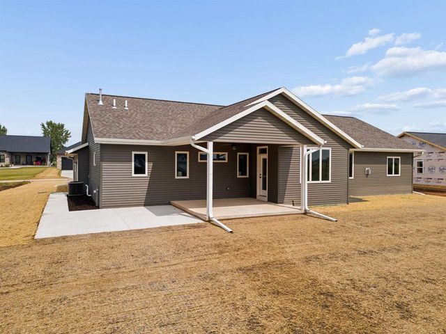 212 KERRIGAN DRIVE, Wrightstown, WI 54180