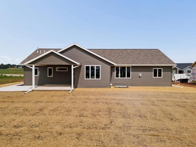 212 KERRIGAN DRIVE, Wrightstown, WI 54180