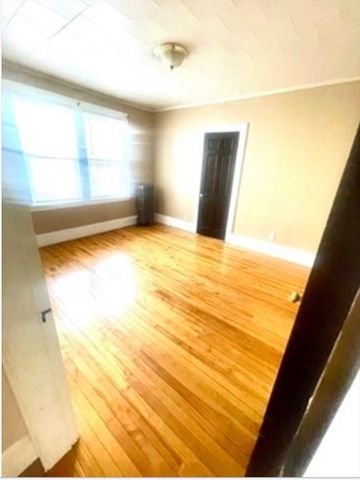 7 Wawecus 1, Worcester, MA 01605