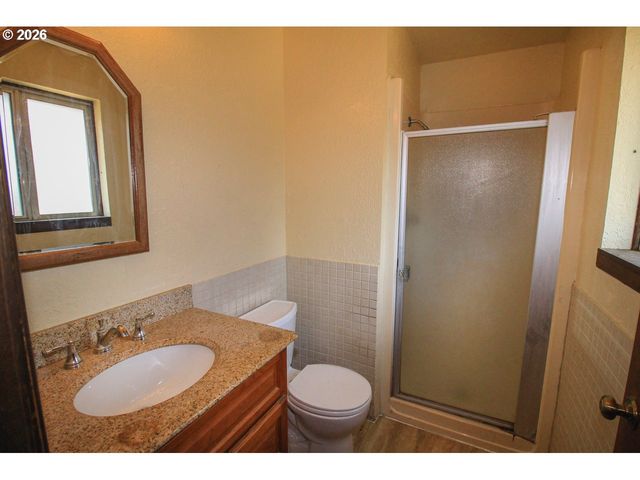 1873 Ne 10TH Ave, Hillsboro, OR 97124