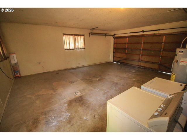 1873 Ne 10TH Ave, Hillsboro, OR 97124