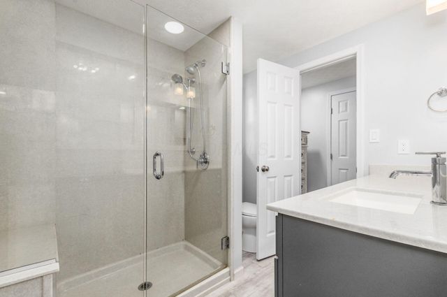 6425 S Sunbury Road, Westerville, OH 43081