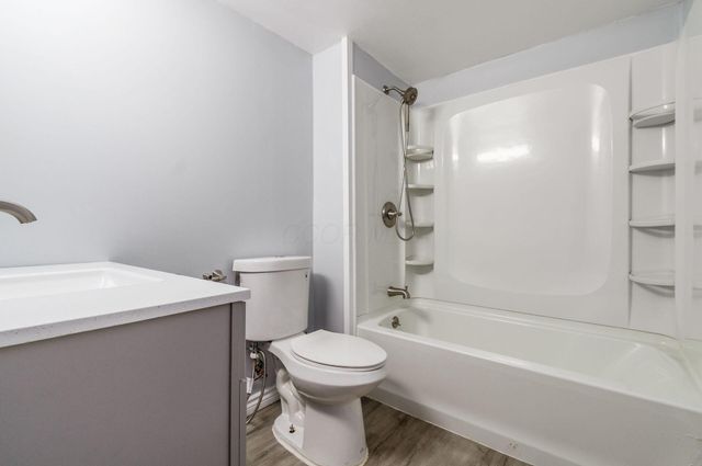 6425 S Sunbury Road, Westerville, OH 43081