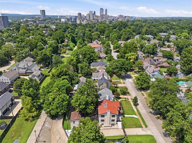 2538 S Cincinnati Avenue, Tulsa, OK 74114