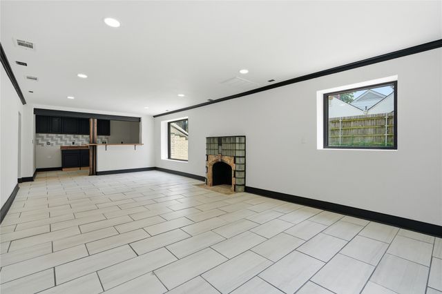 2538 S Cincinnati Avenue, Tulsa, OK 74114