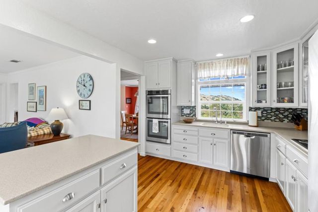 10230 Whiskey Hill Lane, Gilroy, CA 95020
