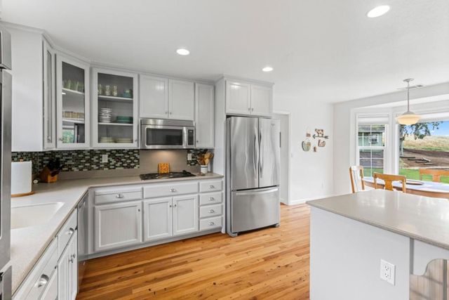 10230 Whiskey Hill Lane, Gilroy, CA 95020