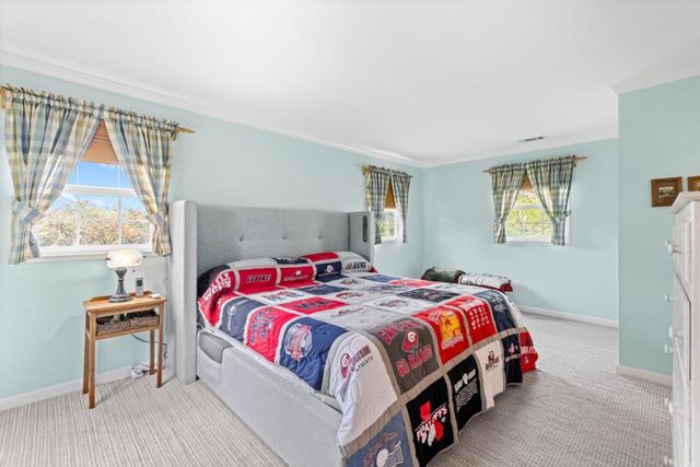 10230 Whiskey Hill Lane, Gilroy, CA 95020