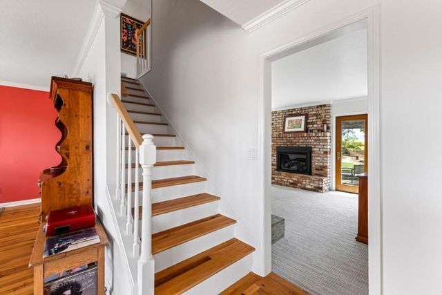 10230 Whiskey Hill Lane, Gilroy, CA 95020