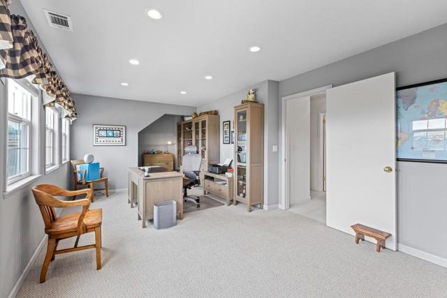 10230 Whiskey Hill Lane, Gilroy, CA 95020