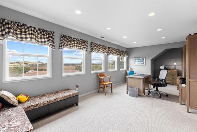 10230 Whiskey Hill Lane, Gilroy, CA 95020