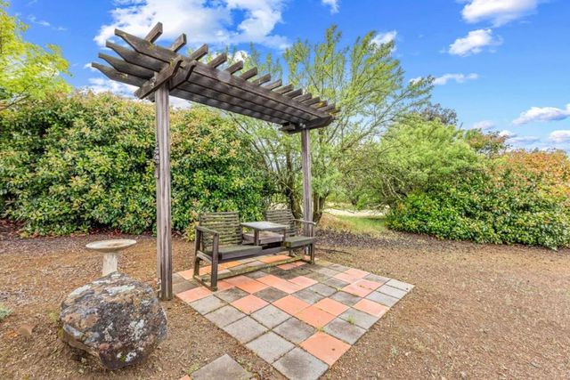 10230 Whiskey Hill Lane, Gilroy, CA 95020