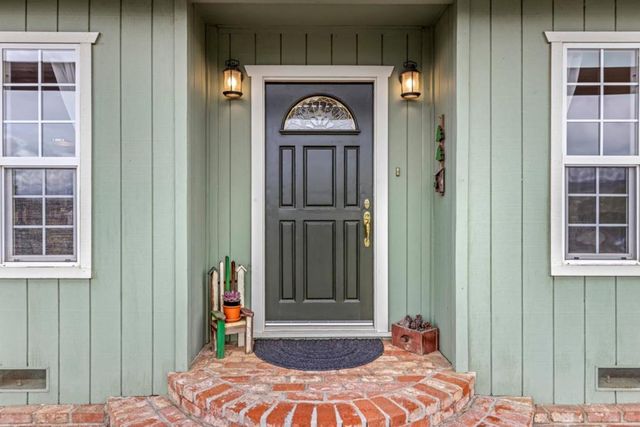 10230 Whiskey Hill Lane, Gilroy, CA 95020