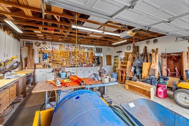 10230 Whiskey Hill Lane, Gilroy, CA 95020