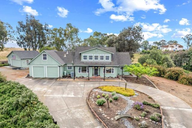 10230 Whiskey Hill Lane, Gilroy, CA 95020