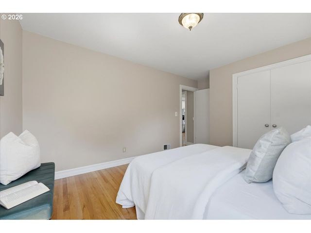 3205 Ne 79TH Ave, Portland, OR 97213