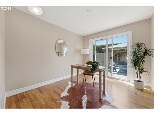3205 Ne 79TH Ave, Portland, OR 97213
