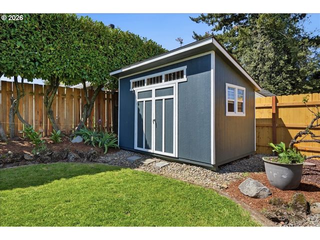 3205 Ne 79TH Ave, Portland, OR 97213