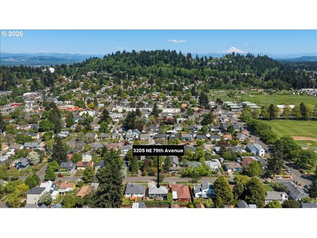 3205 Ne 79TH Ave, Portland, OR 97213