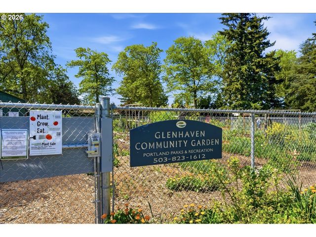 3205 Ne 79TH Ave, Portland, OR 97213