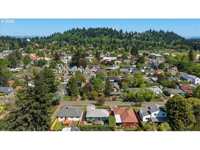 3205 Ne 79TH Ave, Portland, OR 97213