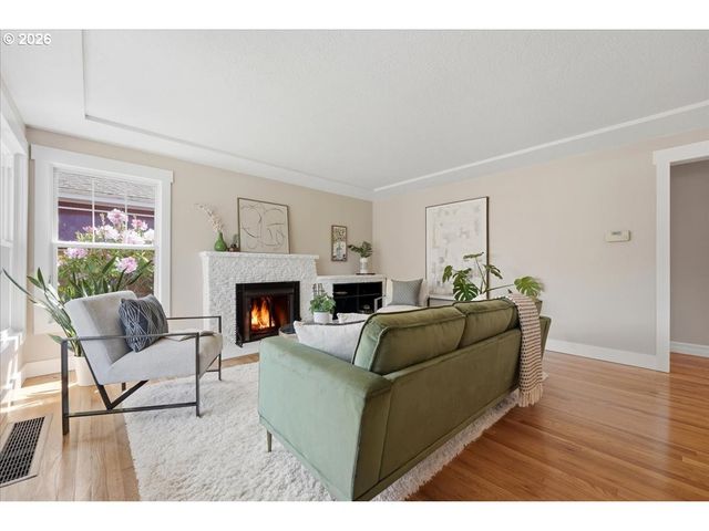 3205 Ne 79TH Ave, Portland, OR 97213