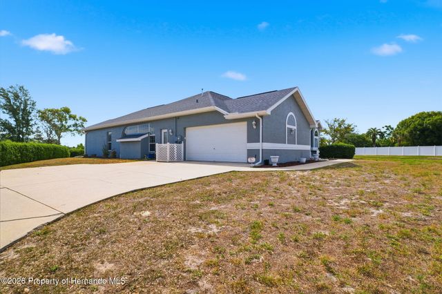6101 Krista Drive, Spring Hill, FL 34609