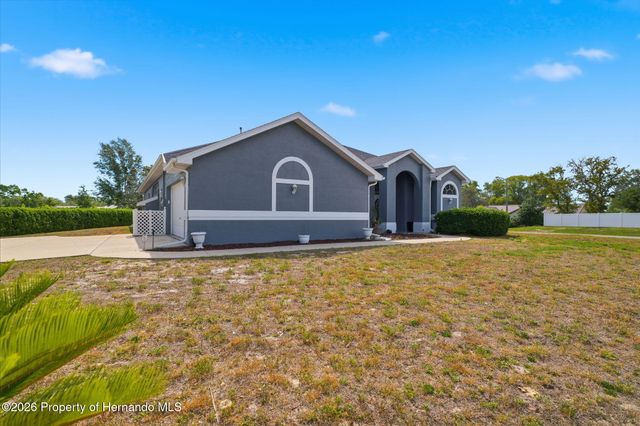 6101 Krista Drive, Spring Hill, FL 34609