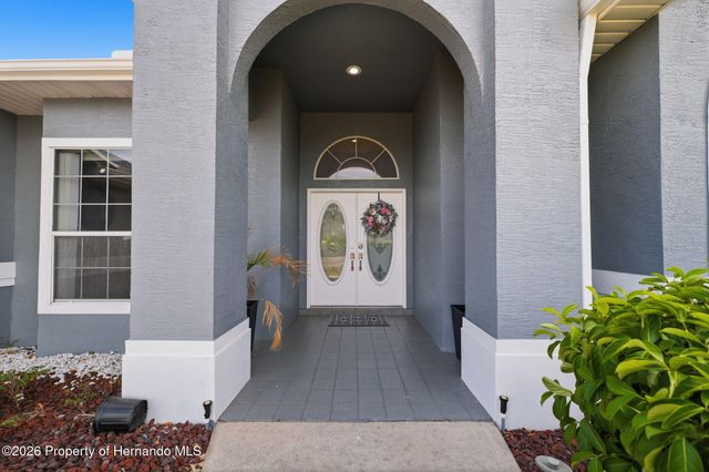 6101 Krista Drive, Spring Hill, FL 34609