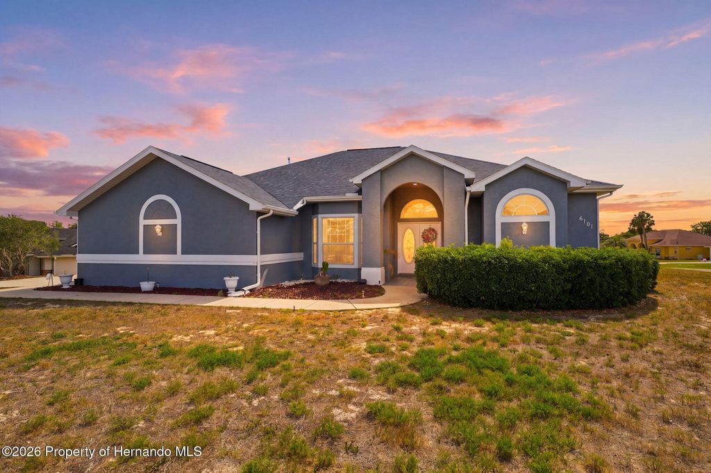 6101 Krista Drive, Spring Hill, FL 34609