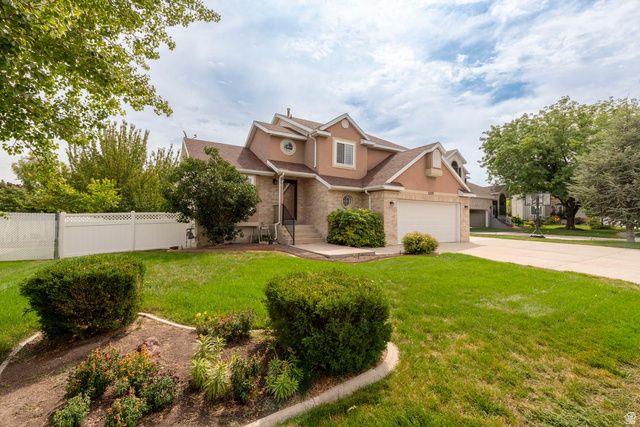 5279 S CHALK MARK CIR, Taylorsville, UT 84118